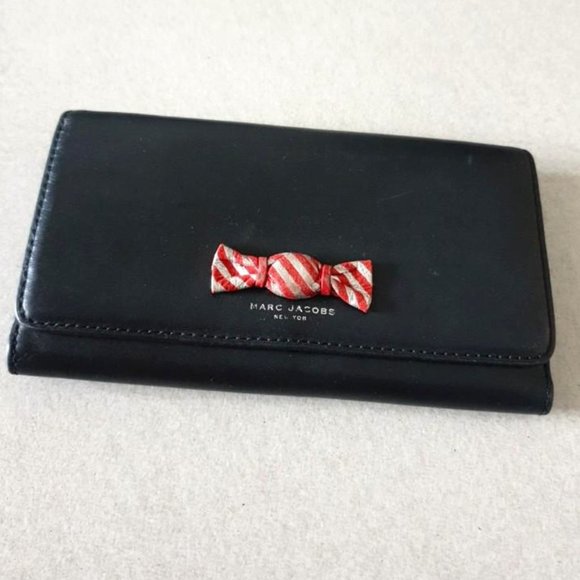 Marc Jacobs Crossbody Wallet | * Dust Bag / Tag Not Included * - Picture 6 of 11